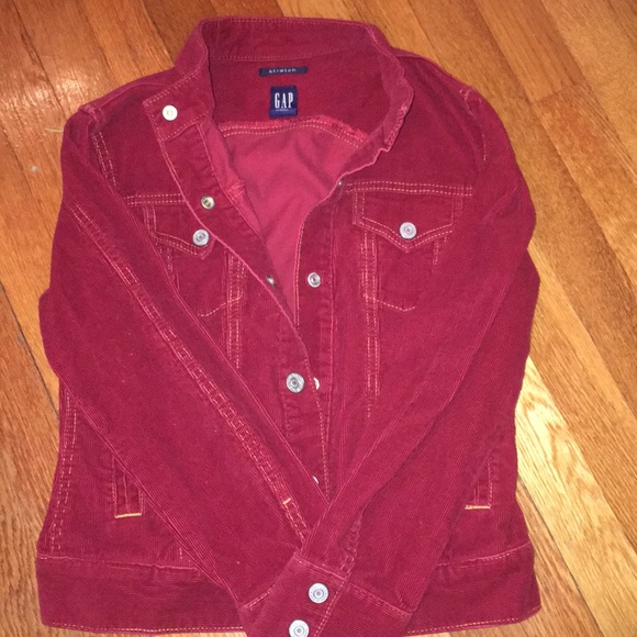 GAP Jackets & Blazers - ⭐️⭐️⭐️Red corduroy “jean” style jacket.